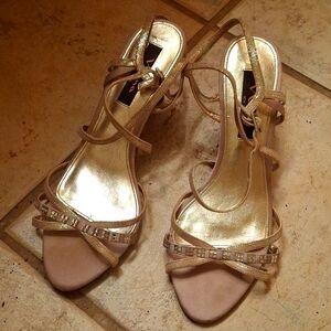 Nina Gold Kitten Heels w/ Heels